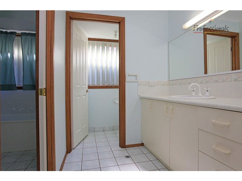 17 Craig  Drive, Bellbridge VIC 3691