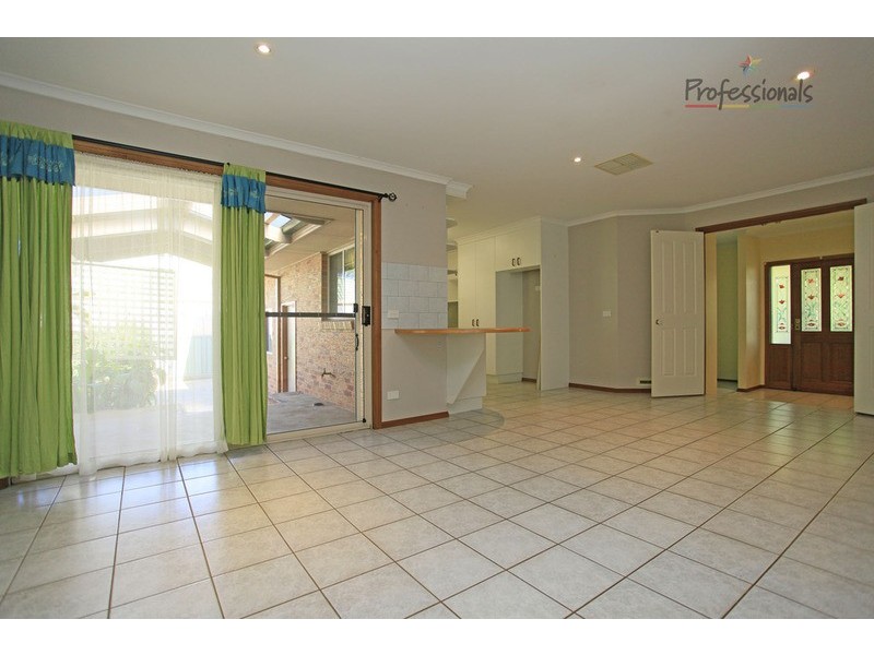 17 Craig  Drive, Bellbridge VIC 3691