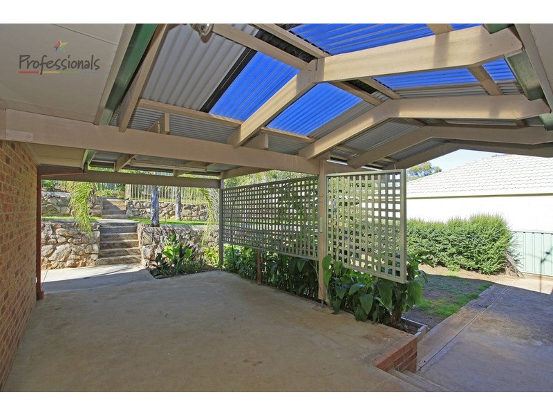 17 Craig  Drive, Bellbridge VIC 3691