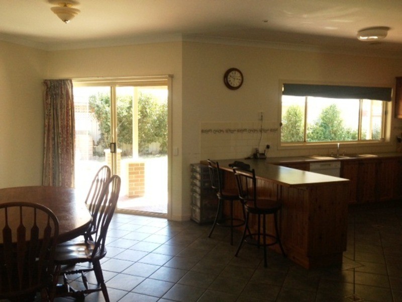 48 Dalton Avenue, Wodonga VIC 3690