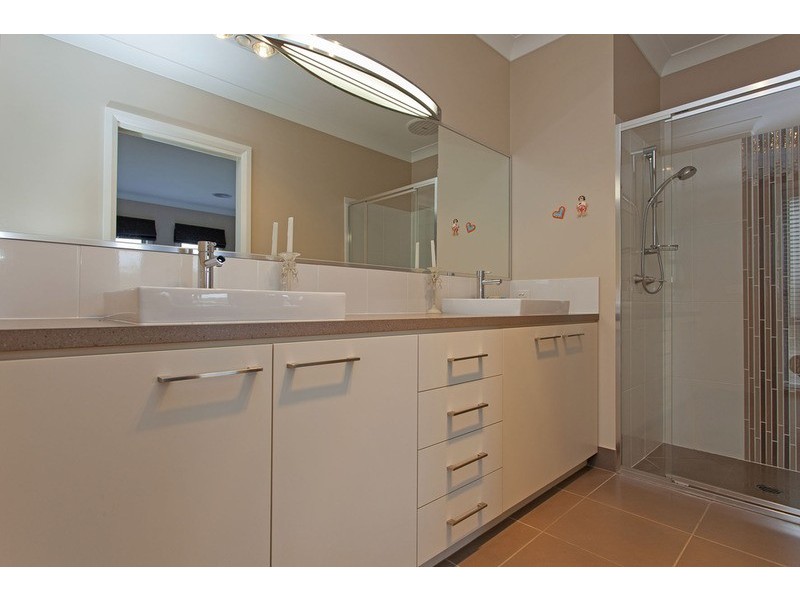 11 Toy Court, Wodonga VIC 3690