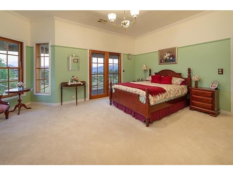 24 Manor Place, Yackandandah VIC 3749