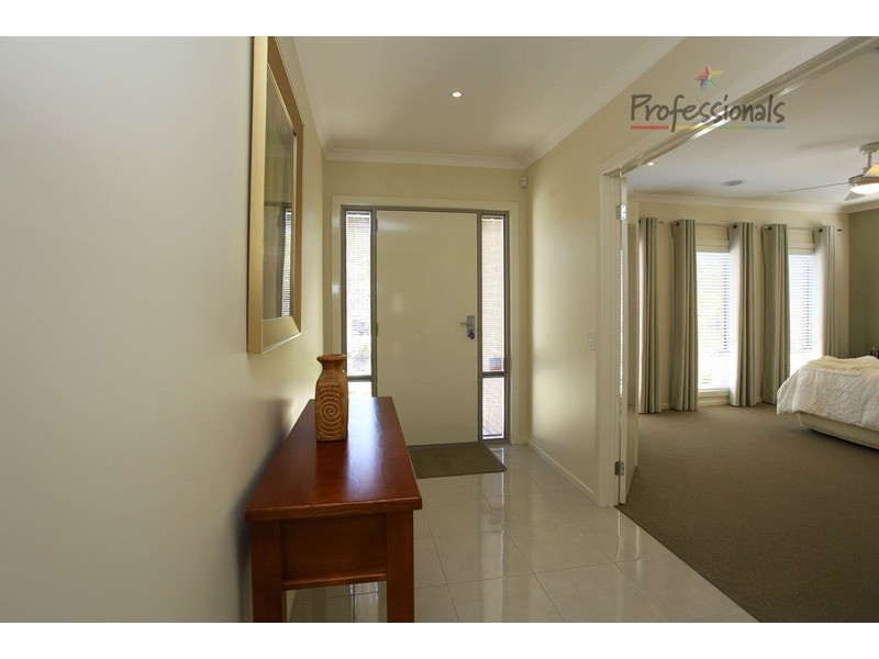6 Blue Bonnet Way, Wodonga VIC 3690