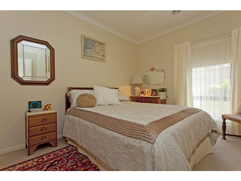 67 Victoria Cross Parade, Wodonga VIC 3690