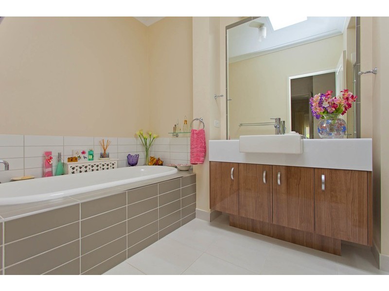 67 Victoria Cross Parade, Wodonga VIC 3690