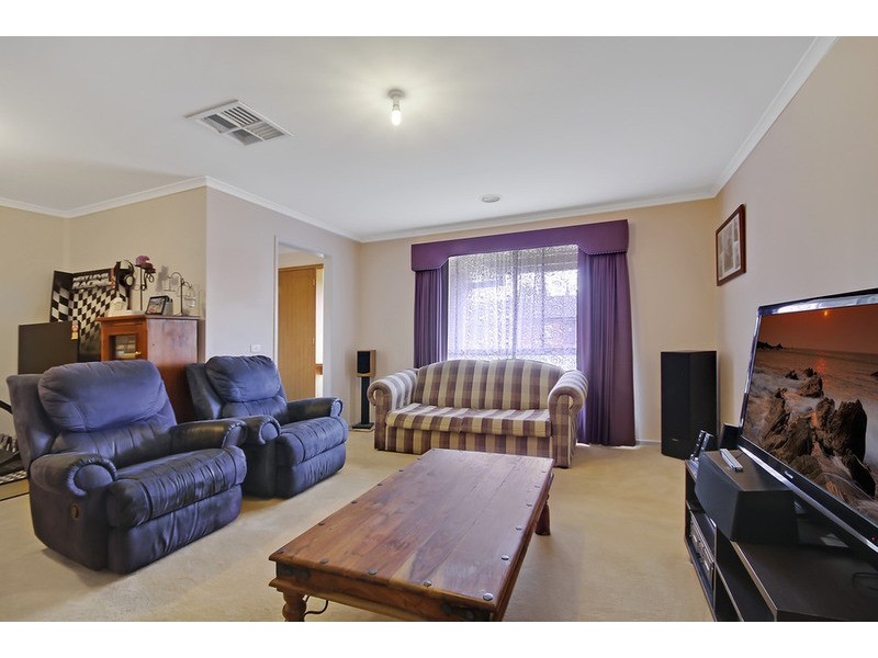 88 Nightingale Avenue, Wodonga VIC 3690