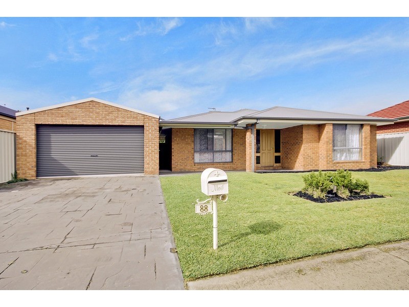 88 Nightingale Avenue, Wodonga VIC 3690