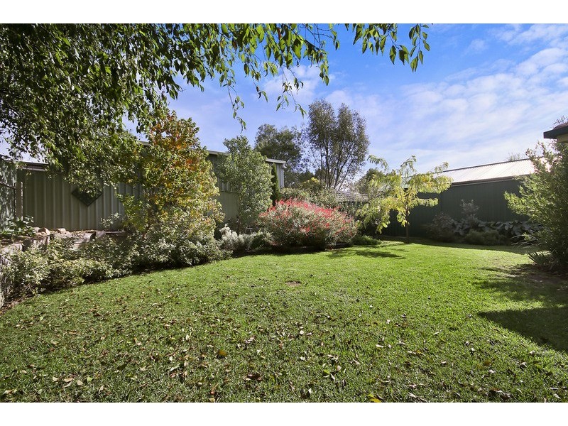 28 McMahon Place, Wodonga VIC 3690