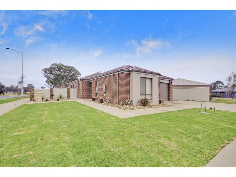 12 Murray Way, Wodonga VIC 3690