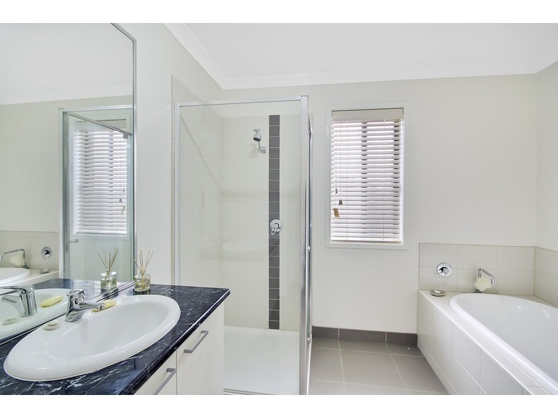 12 Murray Way, Wodonga VIC 3690