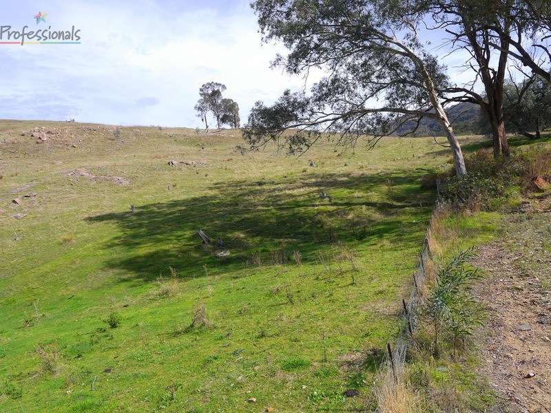 469 Felltimber Creek Road, Wodonga VIC 3690