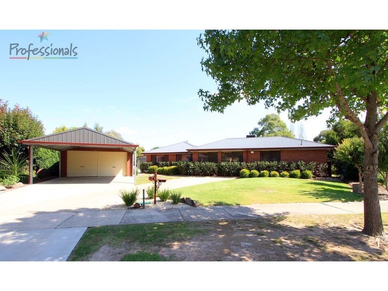 2 Como Court, West Wodonga VIC 3690