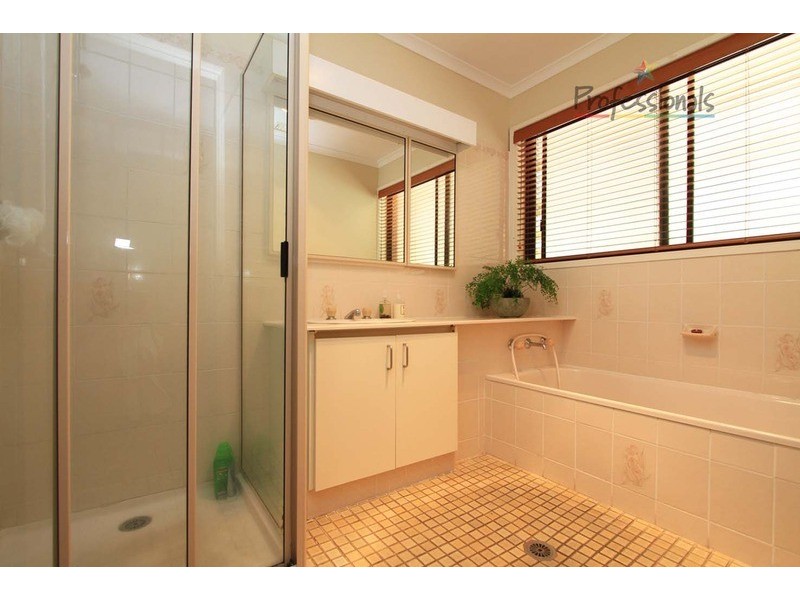 2 Como Court, West Wodonga VIC 3690