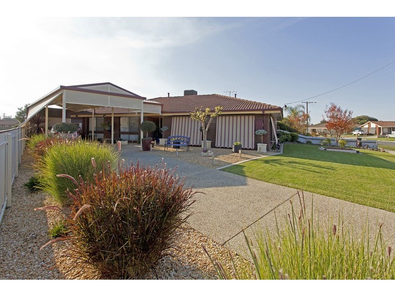 9 Pitmedden Drive, Wodonga VIC 3690