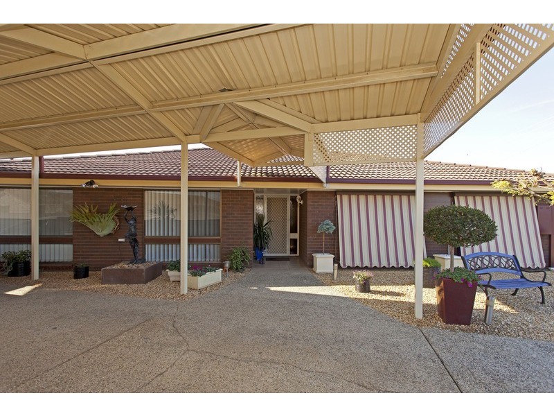 9 Pitmedden Drive, Wodonga VIC 3690