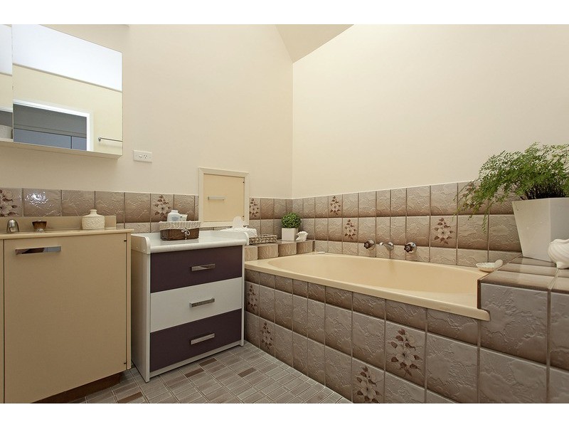 9 Pitmedden Drive, Wodonga VIC 3690