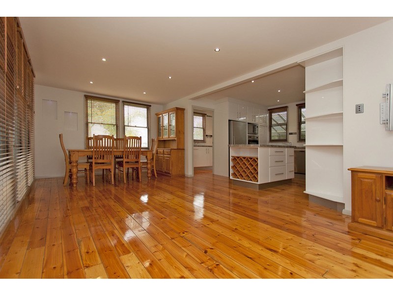 15 Mullins  Road, Killara VIC 3691