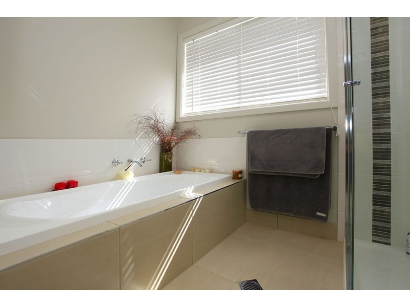 44 Bremer  Avenue, Leneva VIC 3691