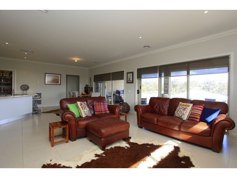 44 Bremer Avenue, Wodonga VIC 3690