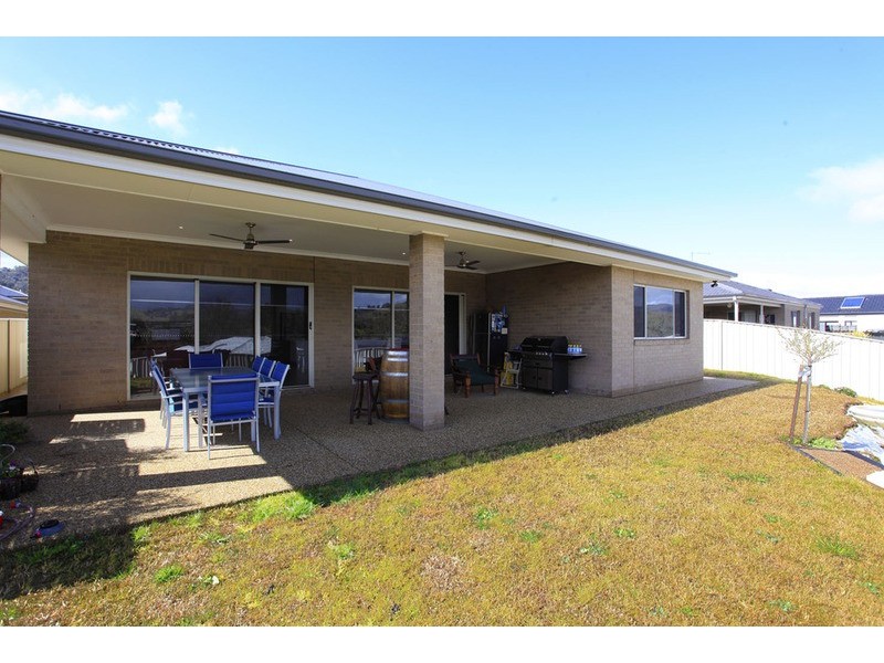 44 Bremer Avenue, Wodonga VIC 3690