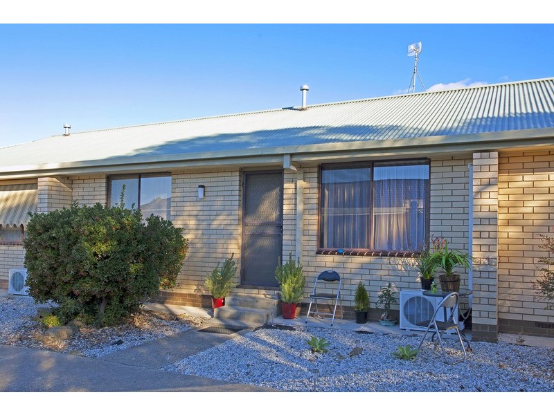 2/30 Awburn Street, Wodonga VIC 3690