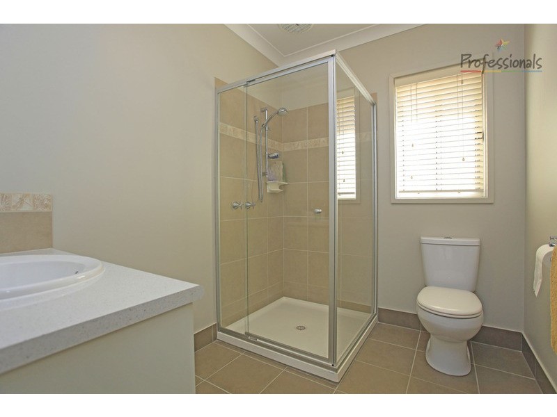 2 Innisbrook Avenue, Wodonga VIC 3690