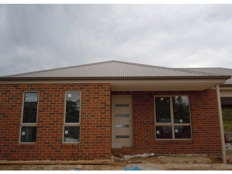 49 Finch Place, Bandiana VIC 3694