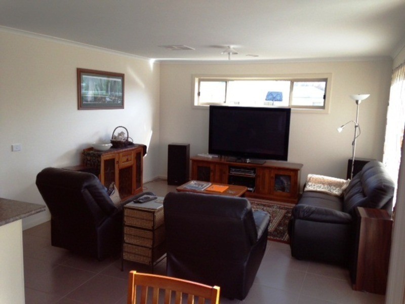 83 Conness  Street, Chiltern VIC 3683