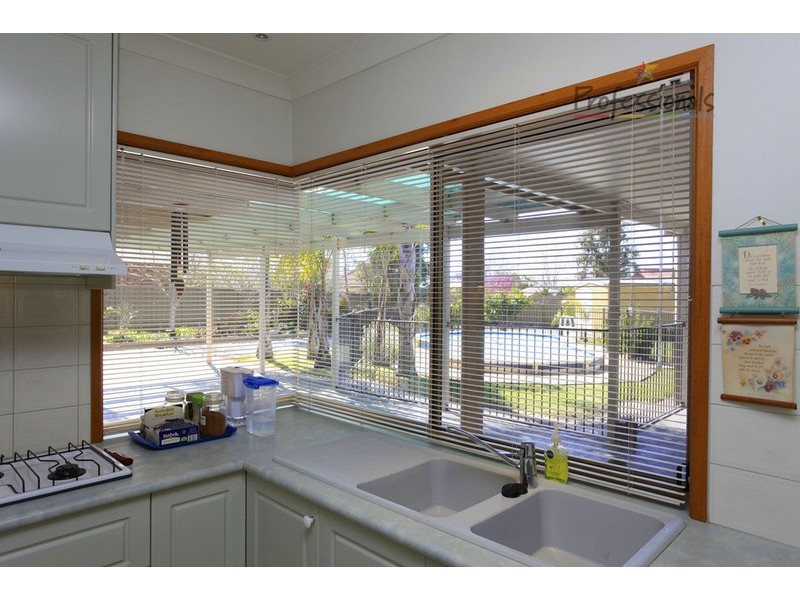 110 Mountford Crescent, East Albury NSW 2640