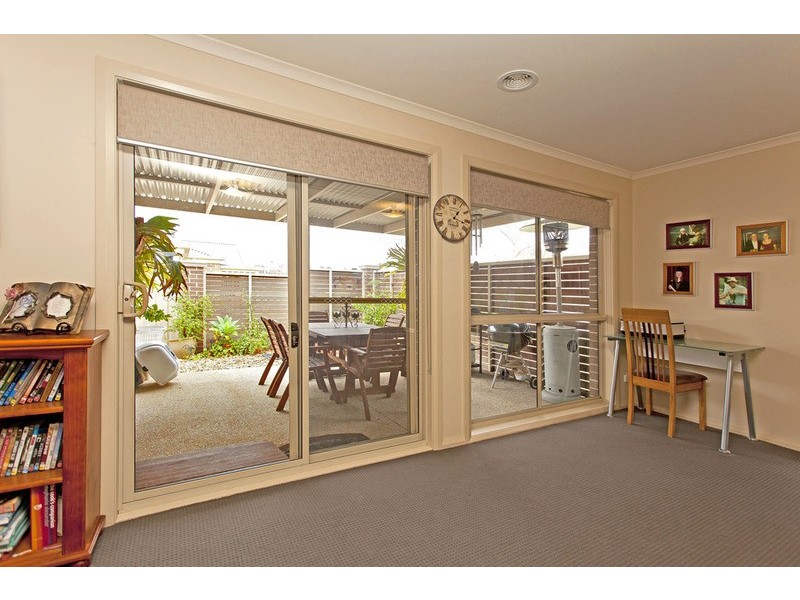 8 Benjamin Boulevard, Tangambalanga VIC 3691