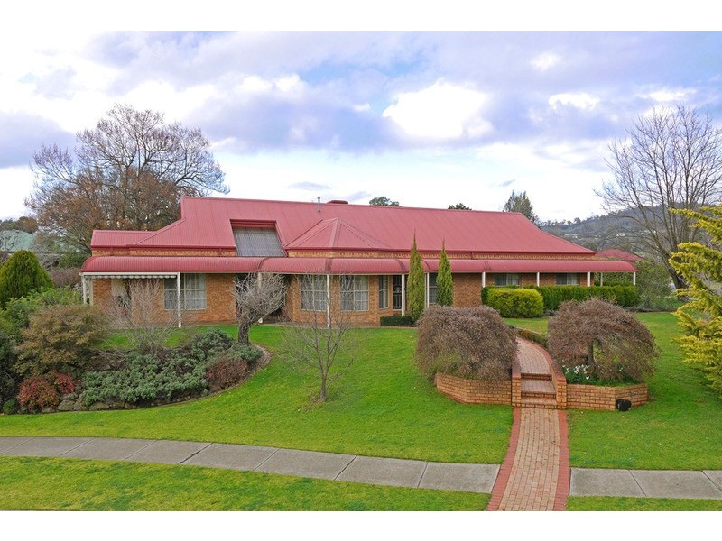 2 Glen Avon Terrace, Wodonga VIC 3690