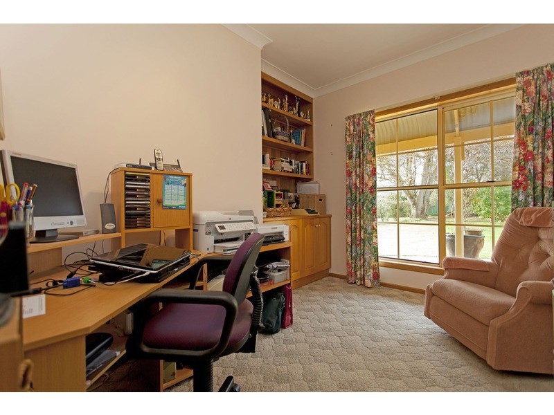 2 Glen Avon Terrace, Wodonga VIC 3690