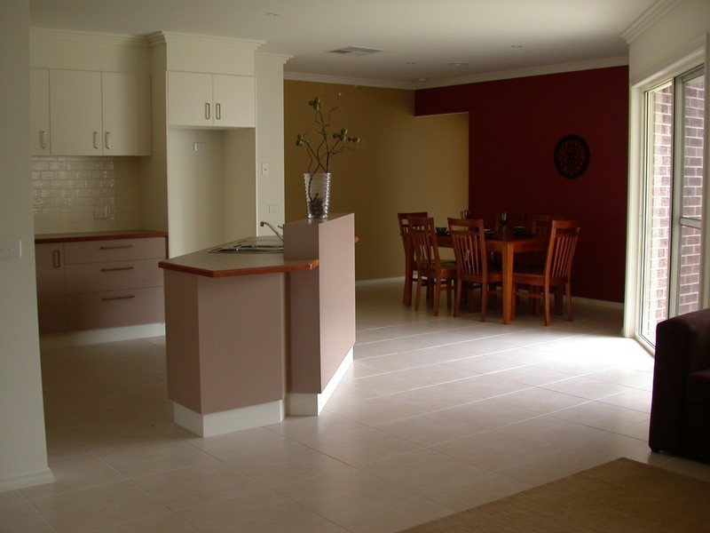 100 Yarralumla  Drive, Wodonga VIC 3690