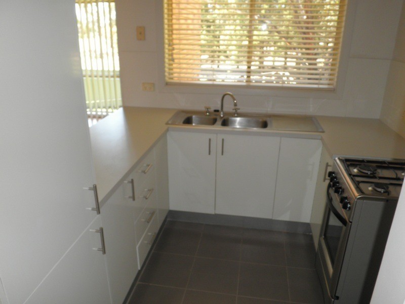 2/17 Eltham Court, Wodonga VIC 3690