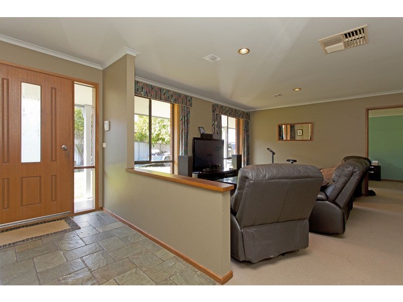 7 Dundee Drive, Wodonga VIC 3690
