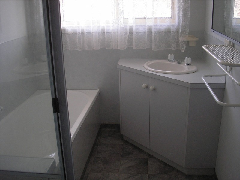 1 Rosemont  Court, Wodonga VIC 3690