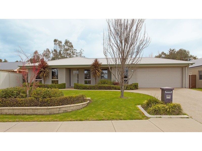 36 Golflinks Avenue, Wodonga VIC 3690