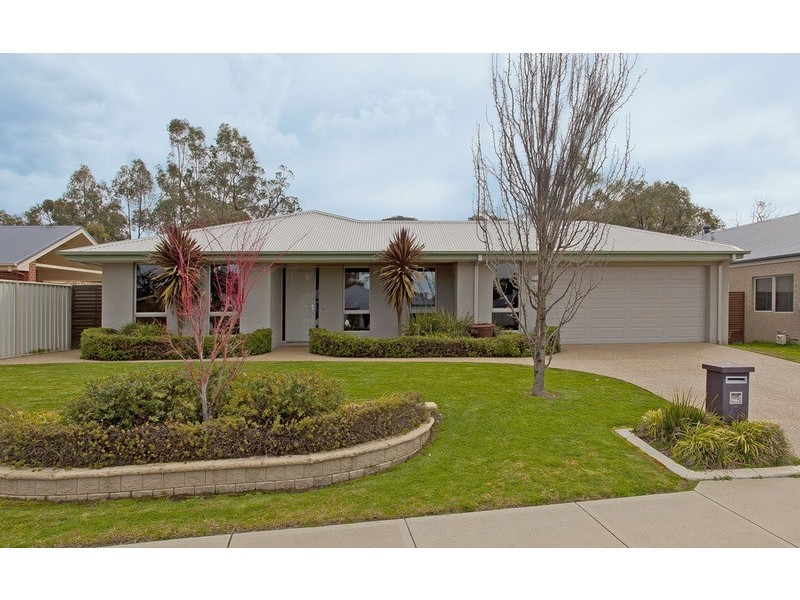 36 Golflinks Avenue, Wodonga VIC 3690