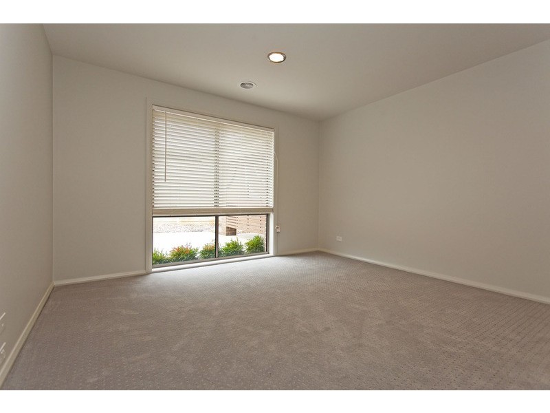 1 McSwiney Court, Leneva VIC 3691