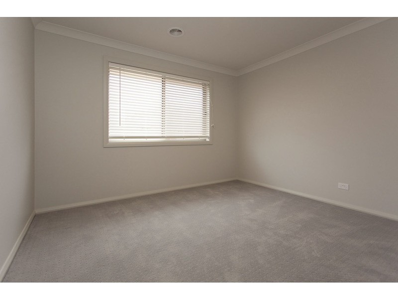 1 McSwiney Court, Leneva VIC 3691