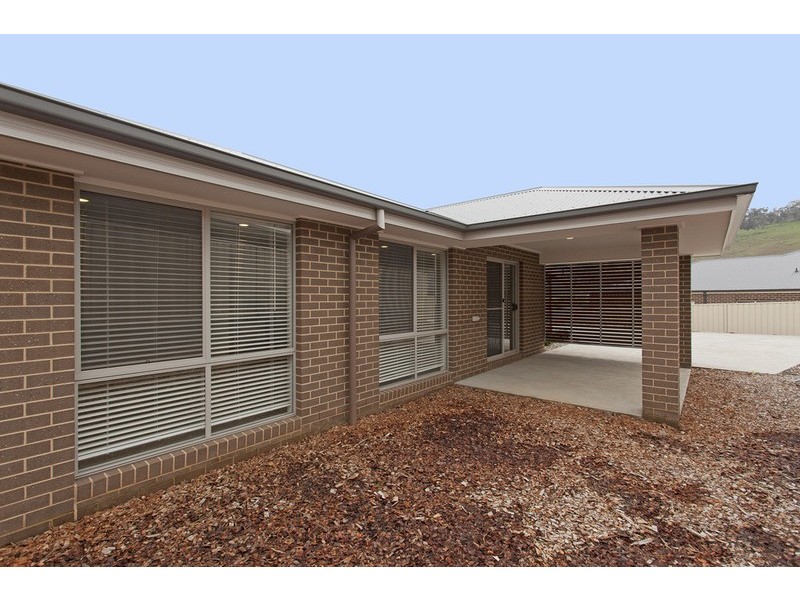 1 McSwiney Court, Leneva VIC 3691