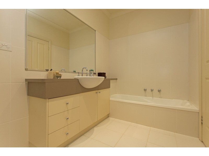 4 Tara Drive, Barnawartha VIC 3688