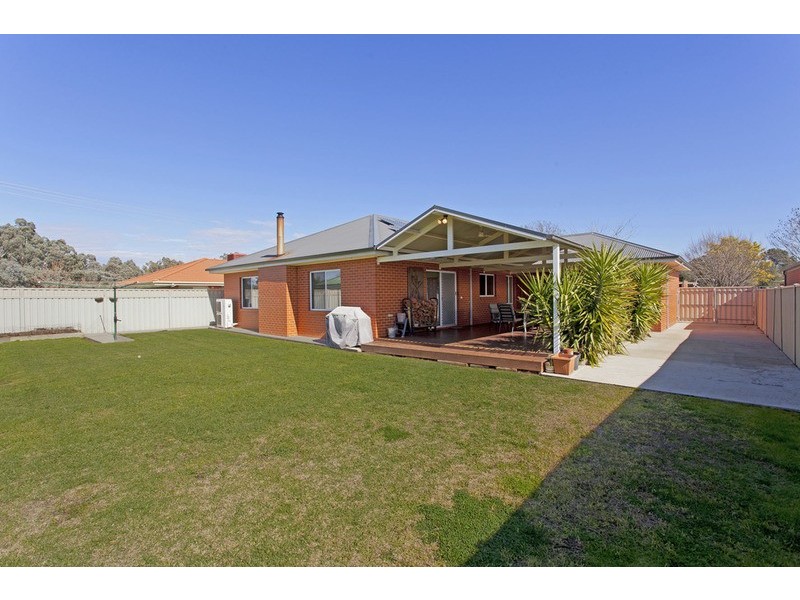 4 Tara Drive, Barnawartha VIC 3688