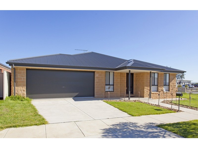 15 Georgina Street, Wodonga VIC 3690