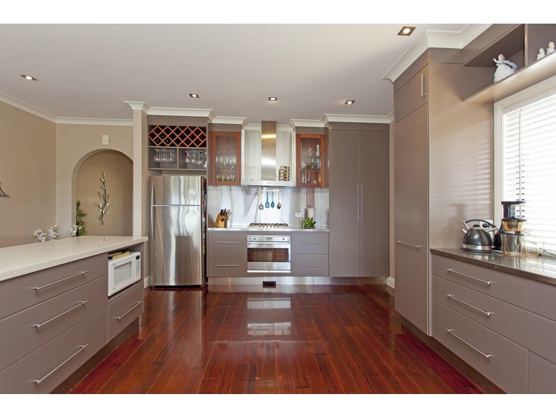 41b Avondale Drive, Wodonga VIC 3690