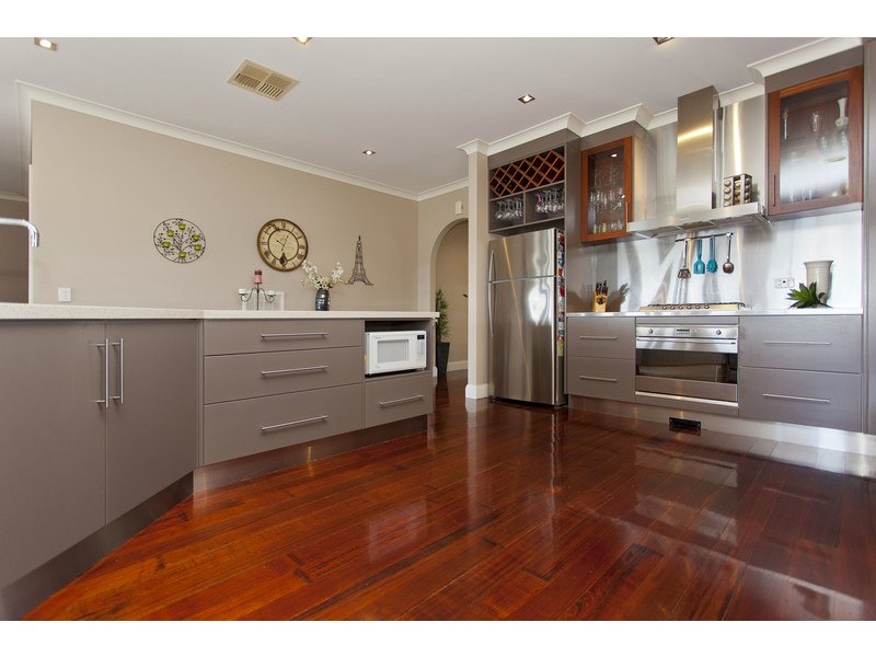 41b Avondale Drive, Wodonga VIC 3690