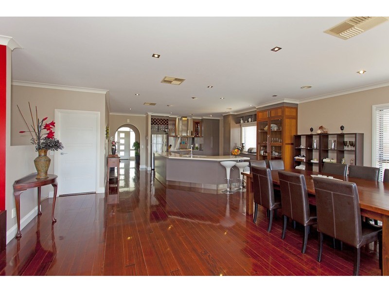 41b Avondale Drive, Wodonga VIC 3690