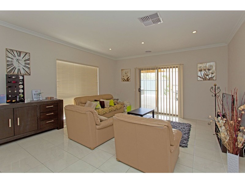 11 Kelliher Avenue, Wodonga VIC 3690