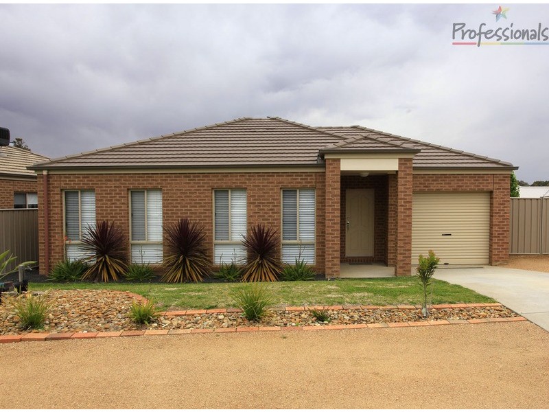 28 Dryandra Way, Thurgoona NSW 2640