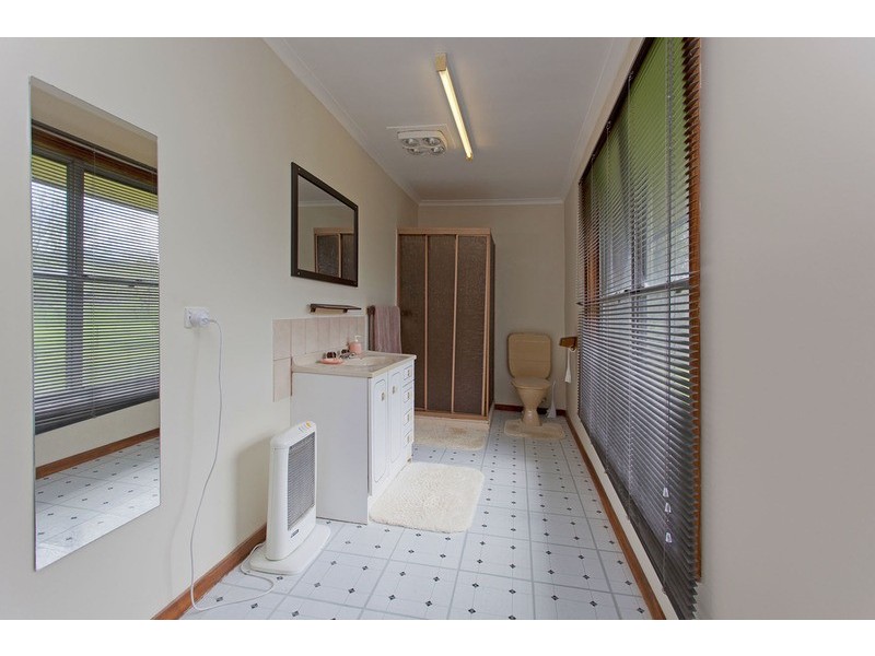 812 Tallangatta Creek  Road, Tallangatta Valley VIC 3701